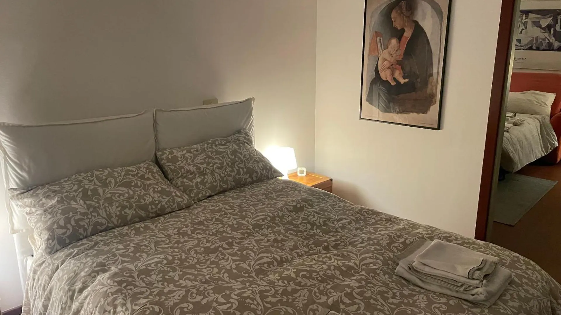 Apartamento Casa Di Ringhiera Milanese
